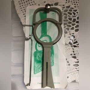 Bernina? Huskevarna? Embroidery Sewing Loop Made in Sweden Patent NR220208